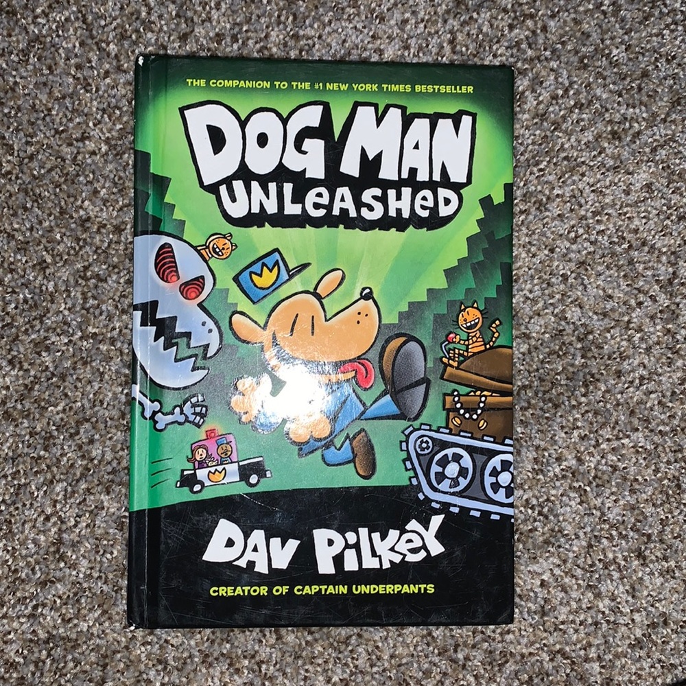 Dog Man Unleashed Hardcover Book 📕